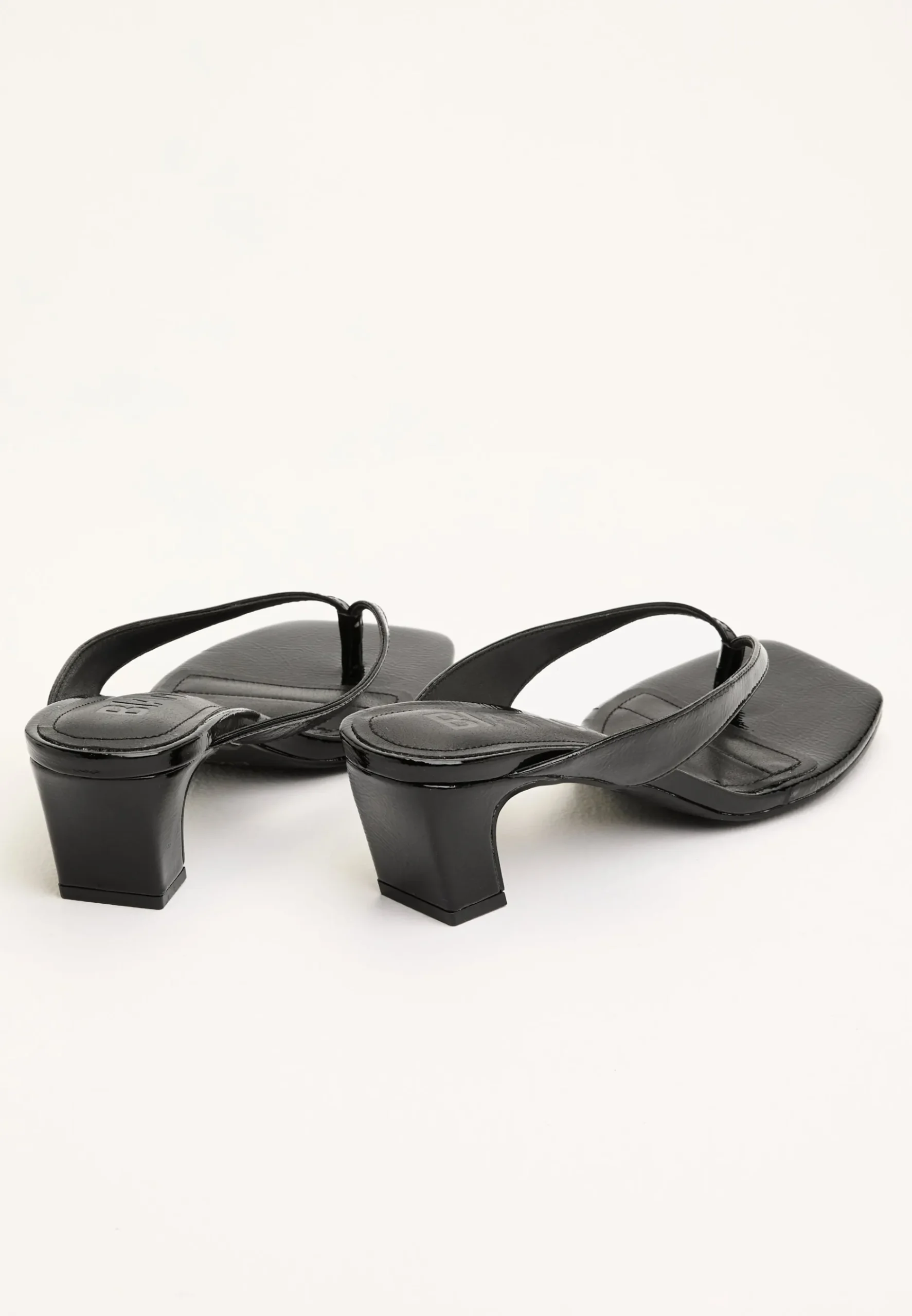Biaspice Toe Post Faux Leather