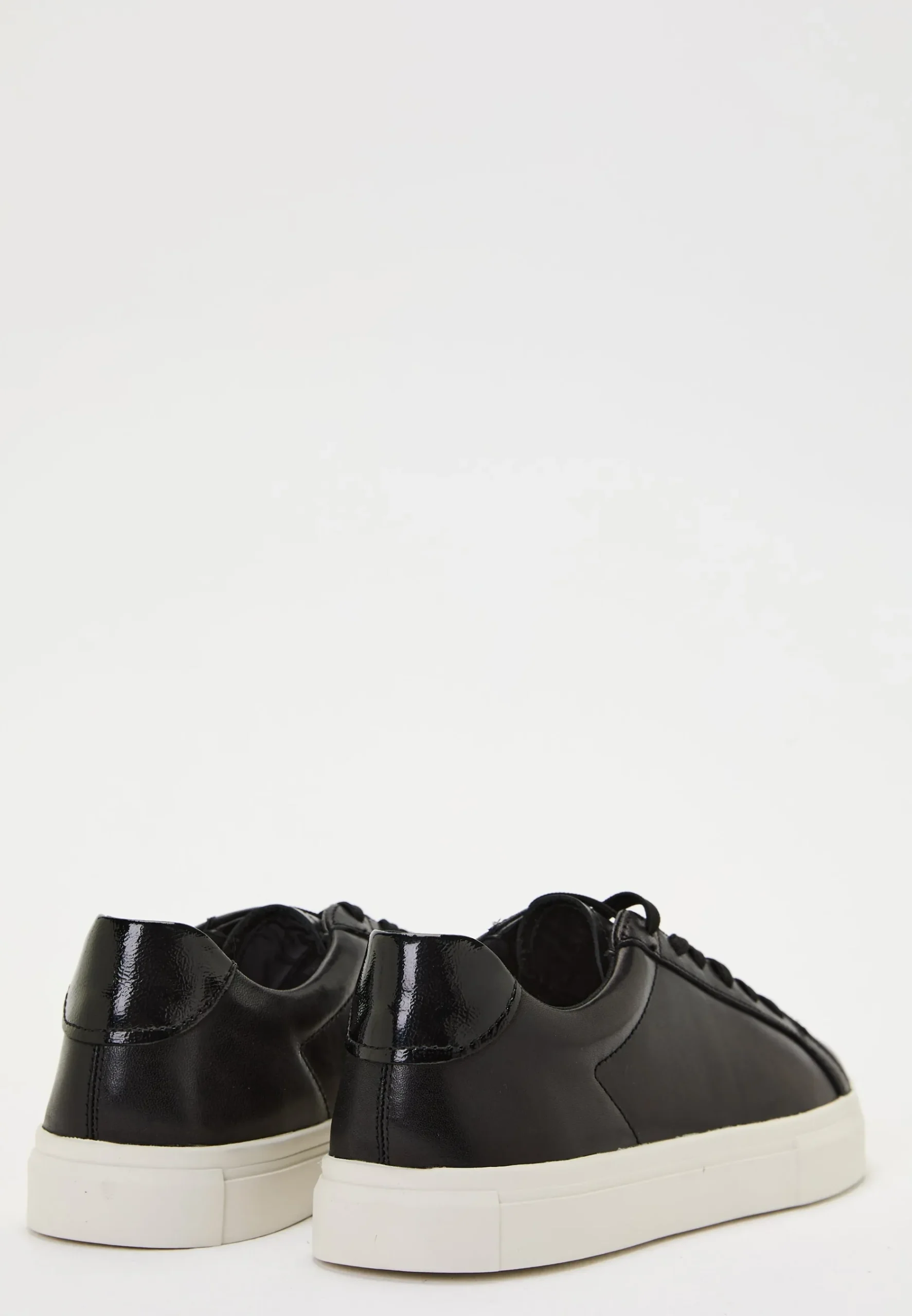 Cody Sneakers