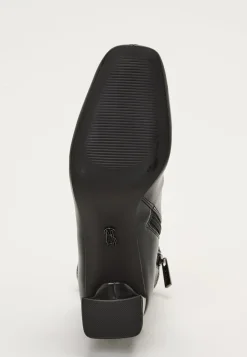 Hurst Classic Boots