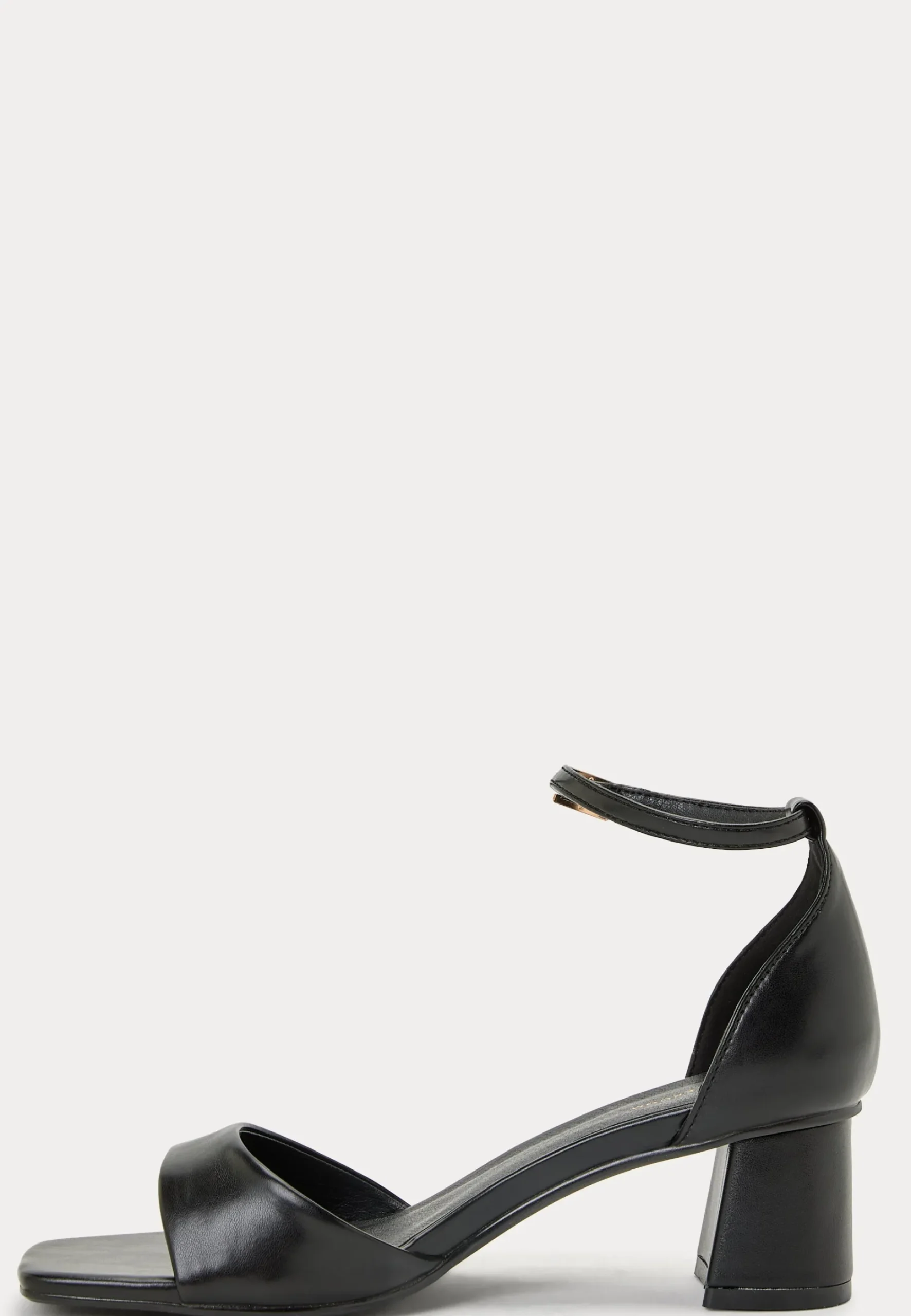 Low Heel Sandal