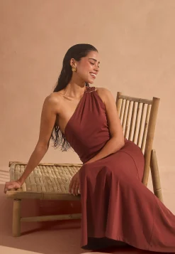 One shoulder dress
