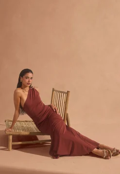 One shoulder dress