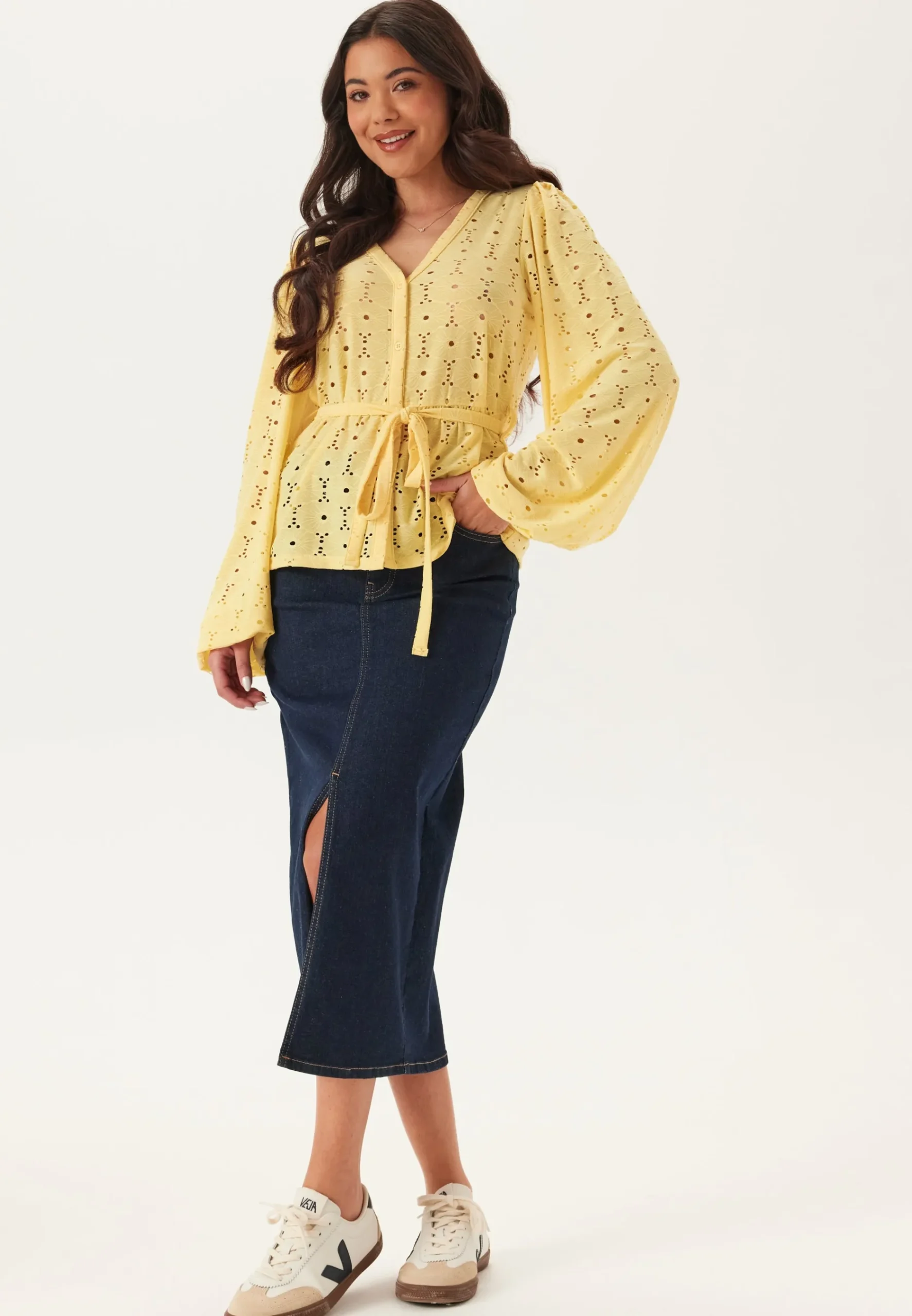 Soft Broderie Anglaise Top